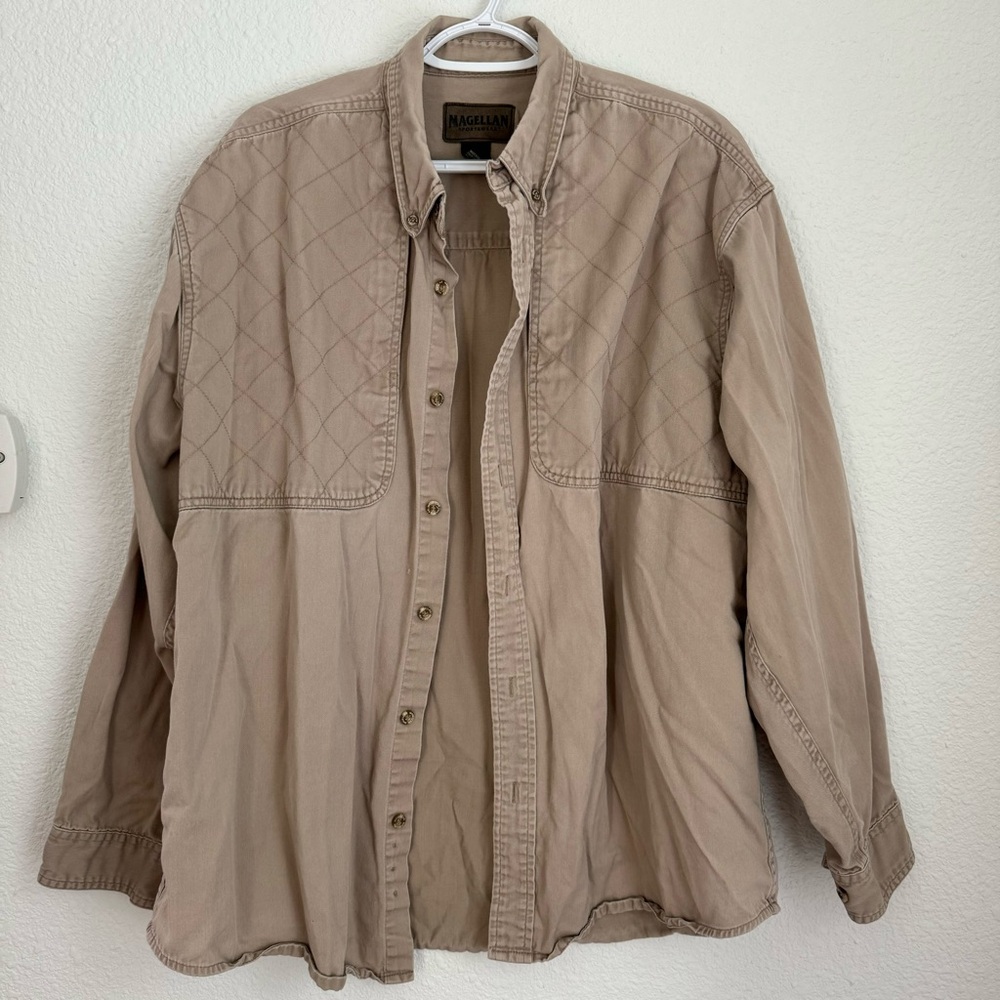 Magellan Cream Tan Button Down Shirt Quilted Chest Elbow Patches Mens Size XL